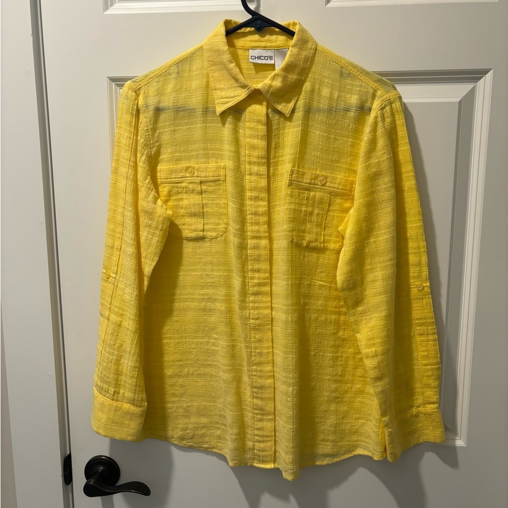 Chico’s size 1 Yellow Overblouse